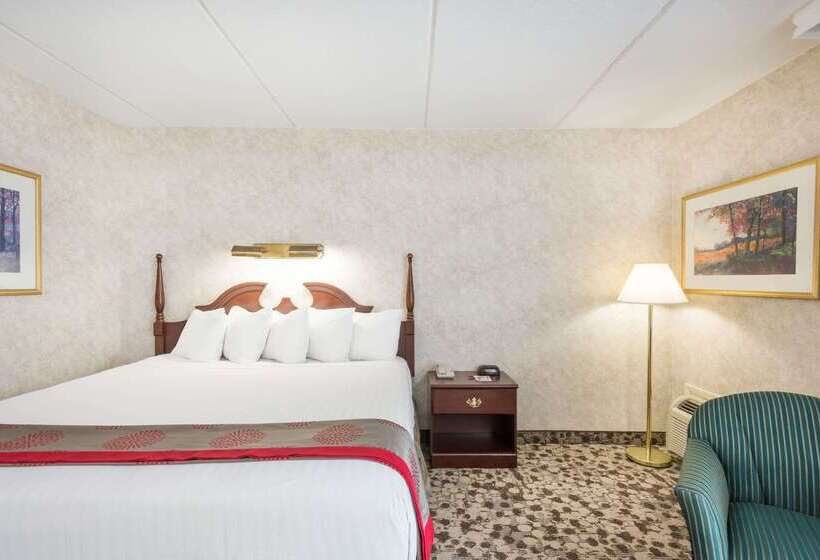 ホテル Ramada Plaza By Wyndham Portland