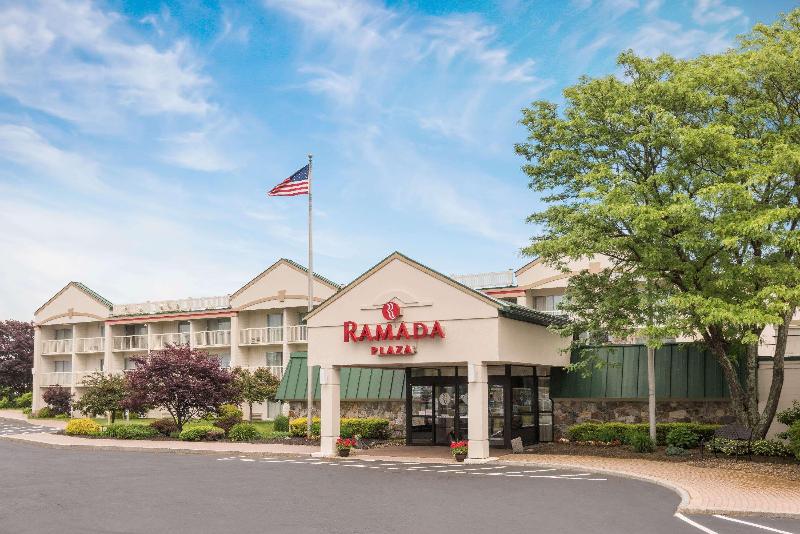 ホテル Ramada Plaza By Wyndham Portland