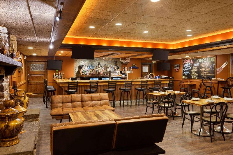 ホテル Ramada Plaza By Wyndham Portland