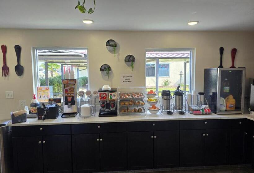 فندق Red Roof Inn Lumberton