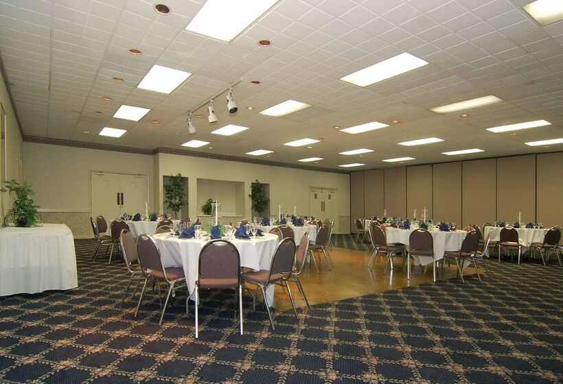 Отель Rodeway Inn