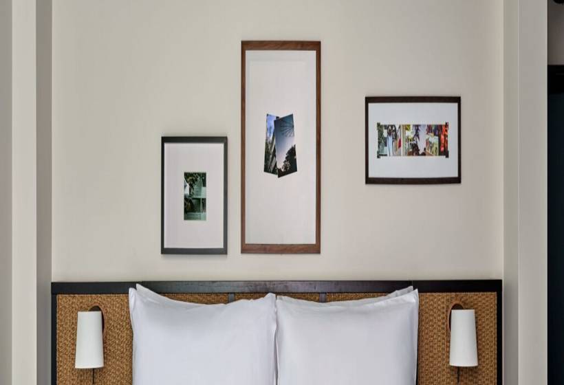 בית מלון כפרי Romer House Waikiki   Adults Only