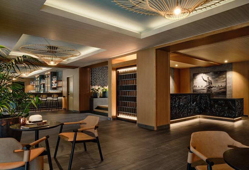 בית מלון כפרי Romer House Waikiki   Adults Only