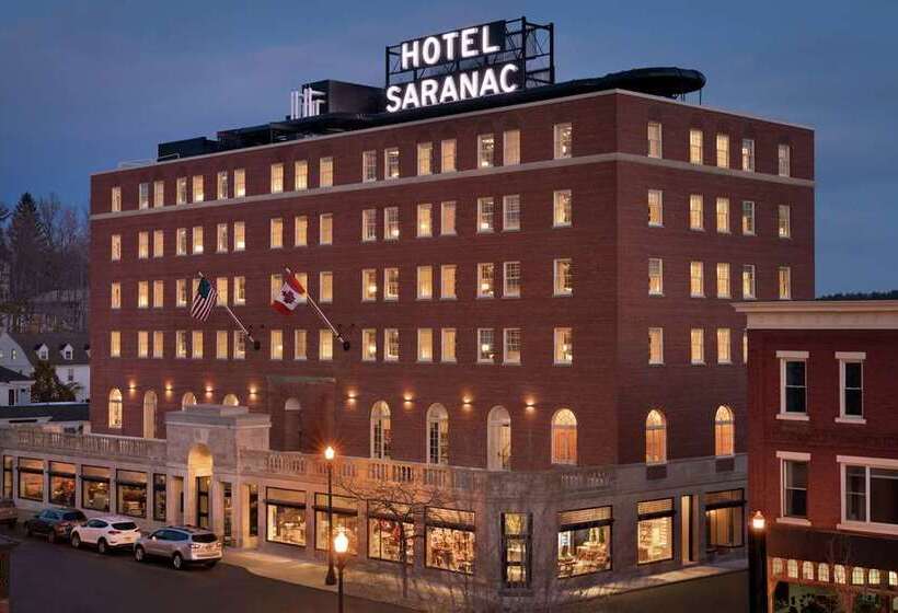 فندق Saranac Curio Collection By Hilton