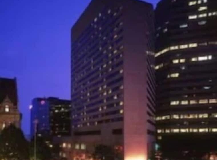 The Plaza Hotel Columbus At Capitol Square