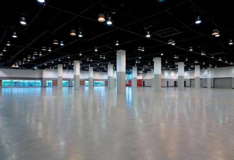 Sheraton Kansas City Hotel At Crown Center