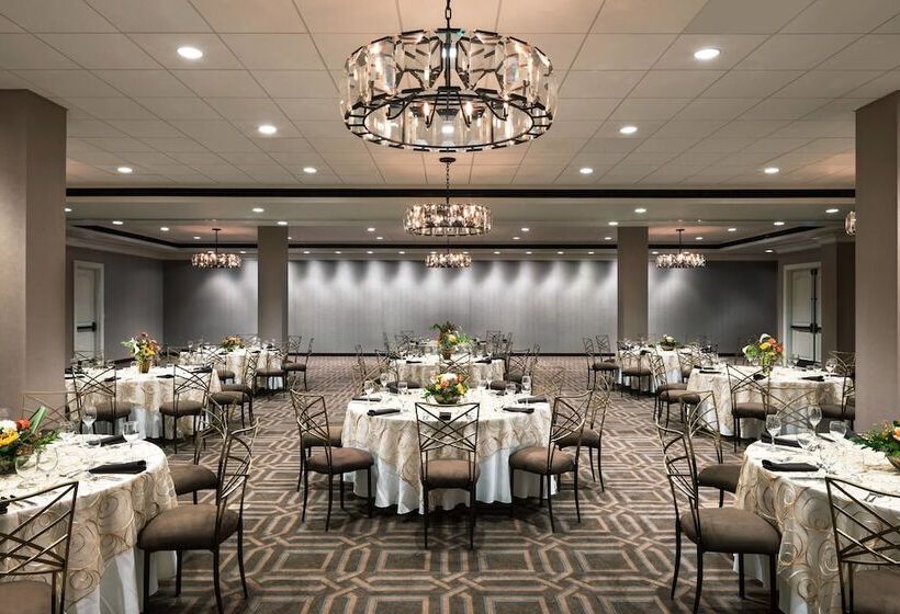 호텔 Sheraton Memphis Downtown