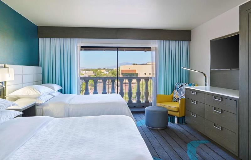 Sheraton Tucson Hotel & Suites