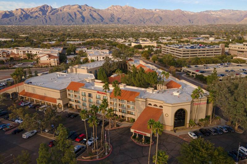 Sheraton Tucson Hotel & Suites
