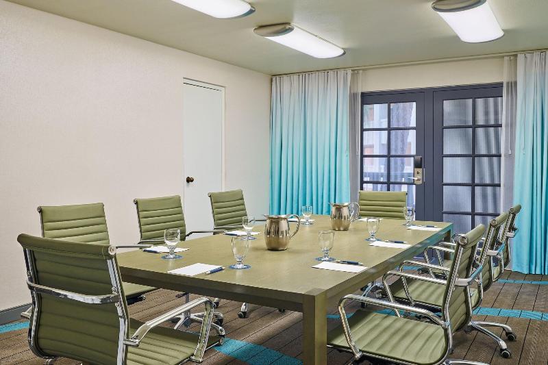 Sheraton Tucson Hotel & Suites