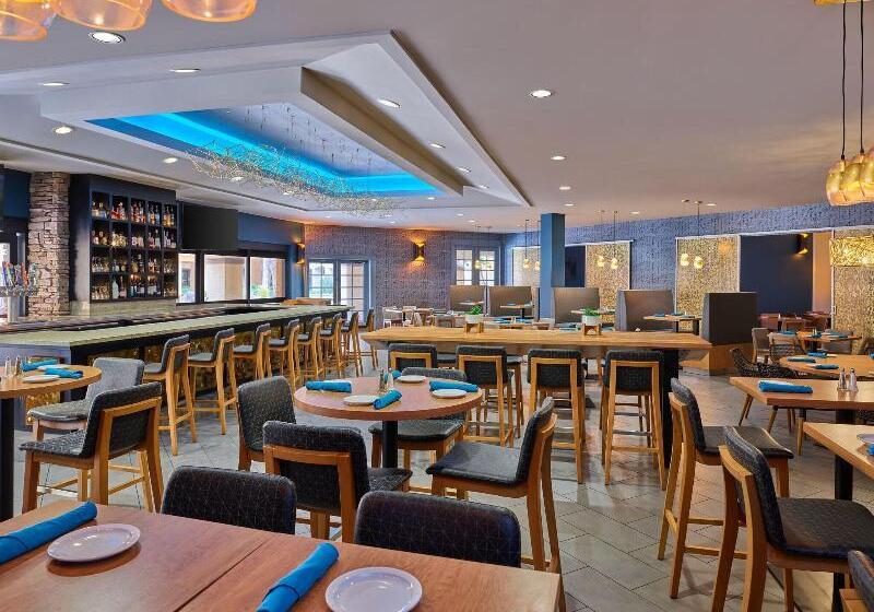 Sheraton Tucson Hotel & Suites