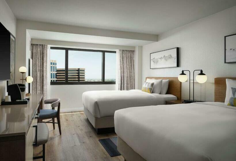 فندق Sonesta Irvine John Wayne Airport