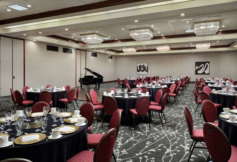 فندق Sonesta Irvine John Wayne Airport