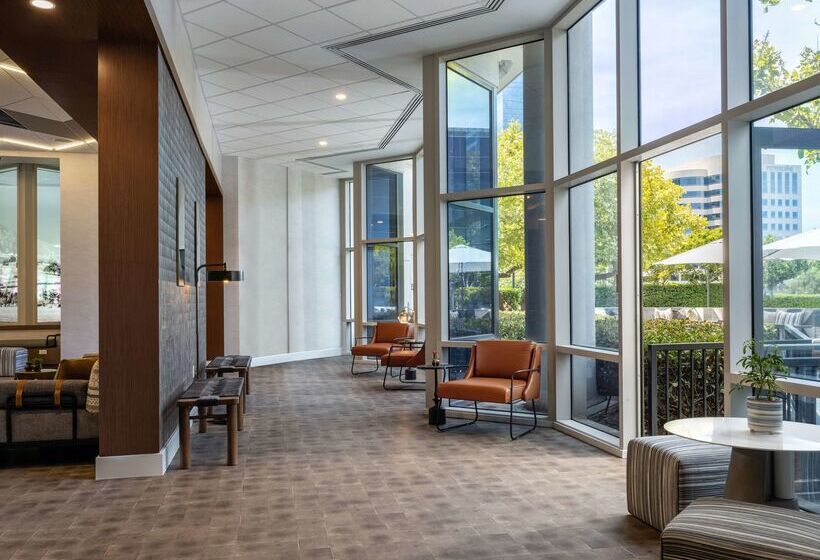 فندق Sonesta Irvine John Wayne Airport