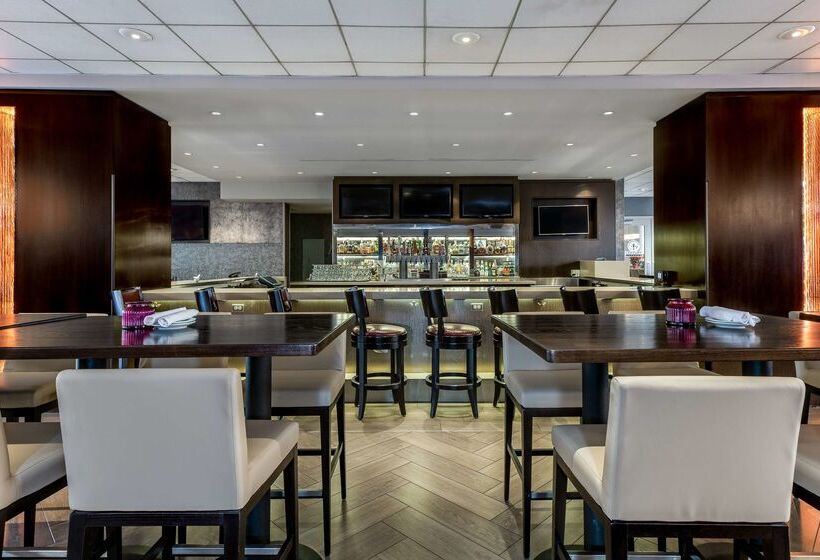 هتل Sonesta Los Angeles Airport Lax