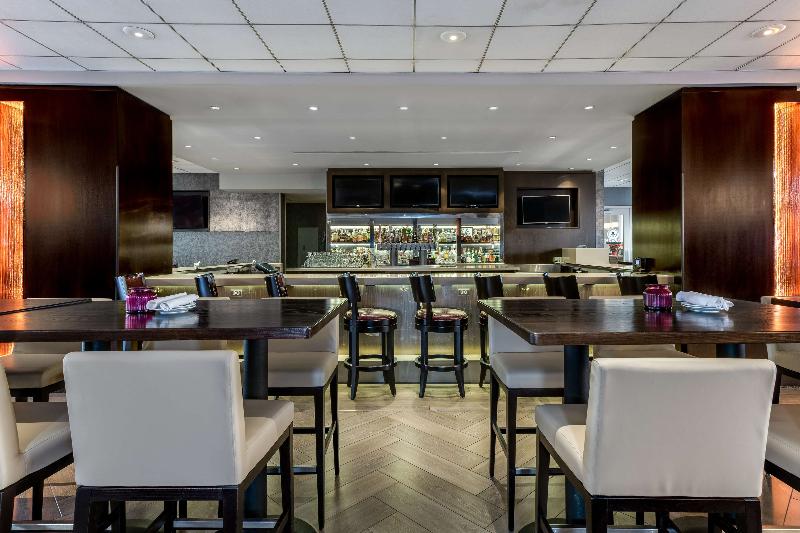 هتل Sonesta Los Angeles Airport Lax