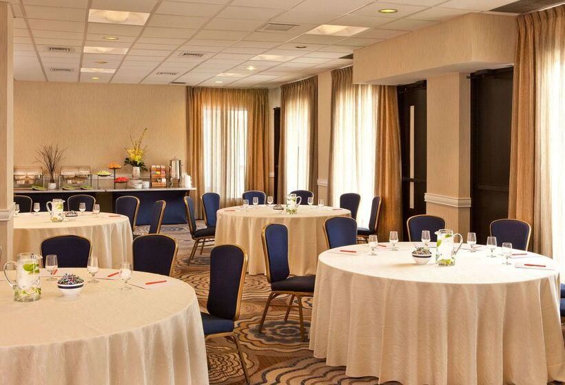 فندق Sonesta White Plains Downtown