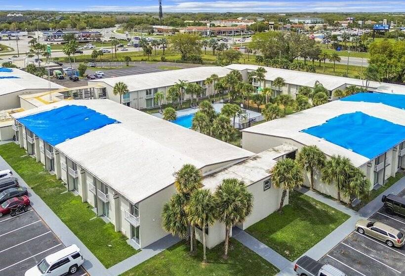 فندق Stayable Lakeland