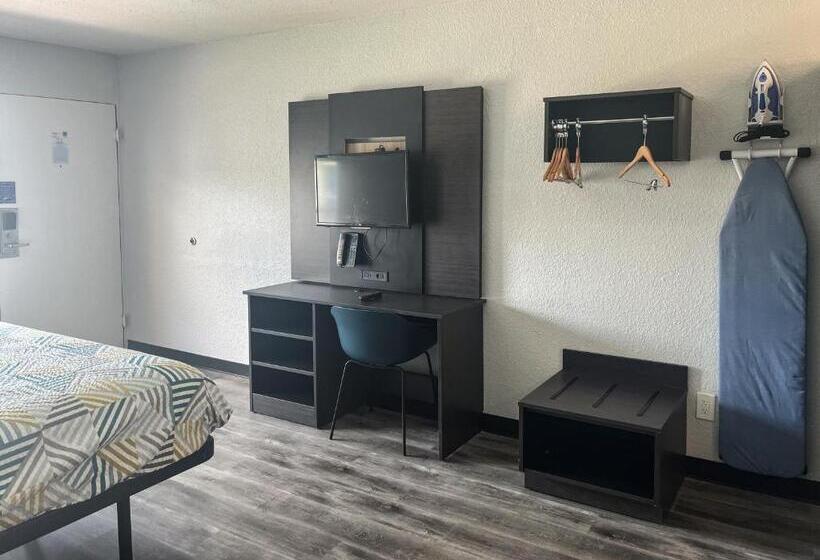 فندق Studio 6 Alvin, Tx