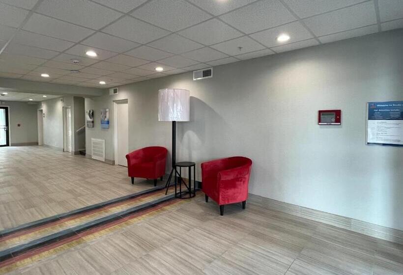 فندق Studio 6 Alvin, Tx