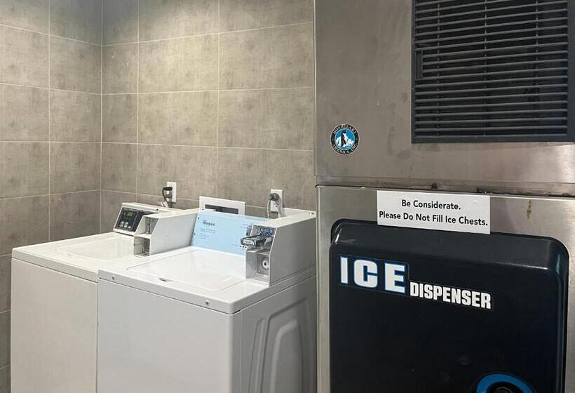 فندق Studio 6 Alvin, Tx