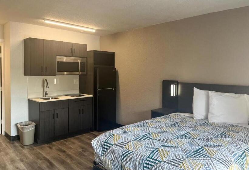 فندق Studio 6 Alvin, Tx