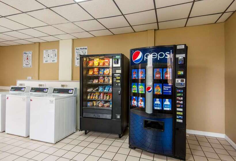 酒店 Suburban Studios Chester I95