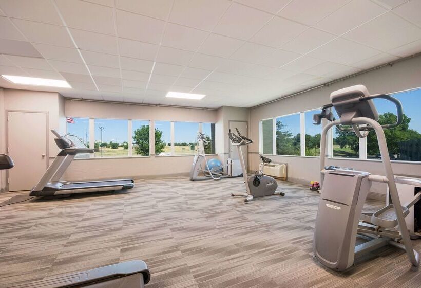 Surestay Plus Hotel By Best Western Lawton