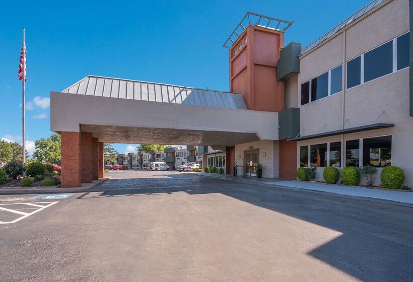 Surestay Plus Hotel By Best Western Lawton