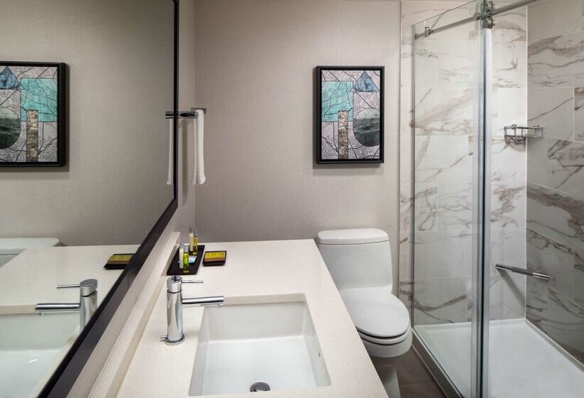 The Bethesdan Hotel, Tapestry Collection By Hilton