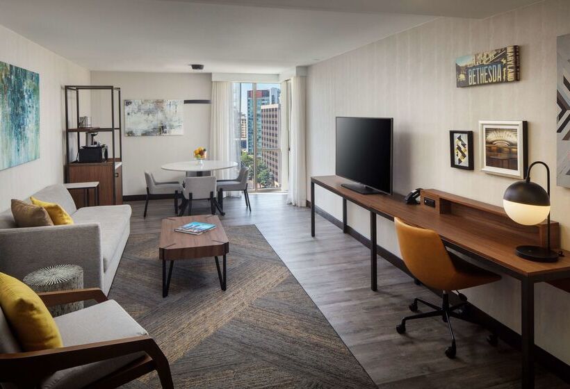 The Bethesdan Hotel, Tapestry Collection By Hilton