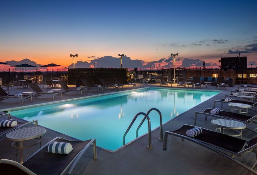 The Bethesdan Hotel, Tapestry Collection By Hilton