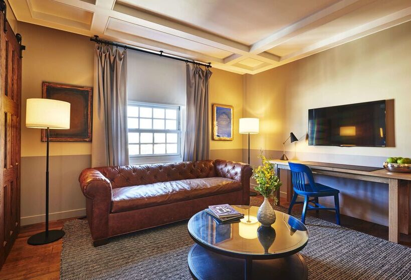 Отель The Hollywood Roosevelt