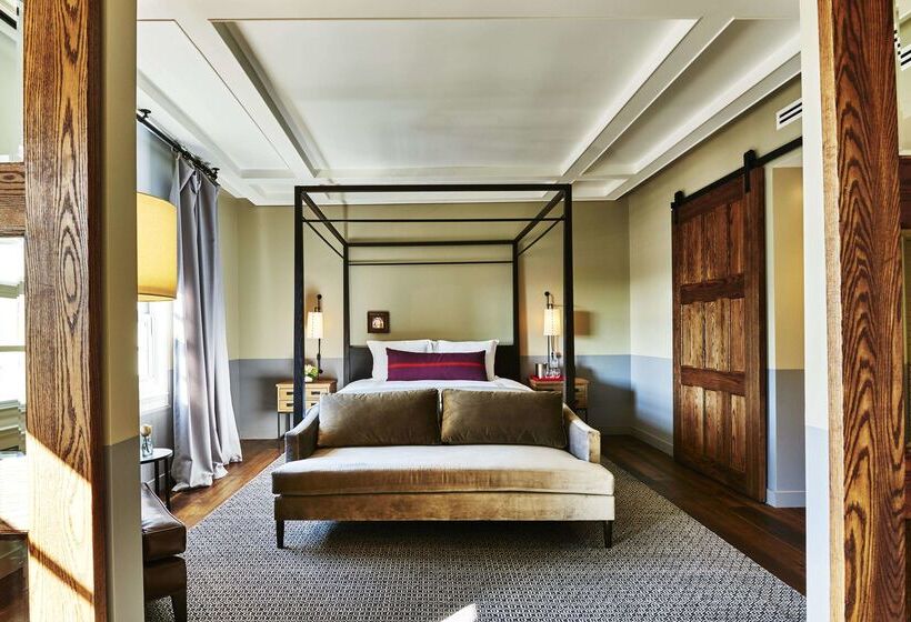 هتل The Hollywood Roosevelt