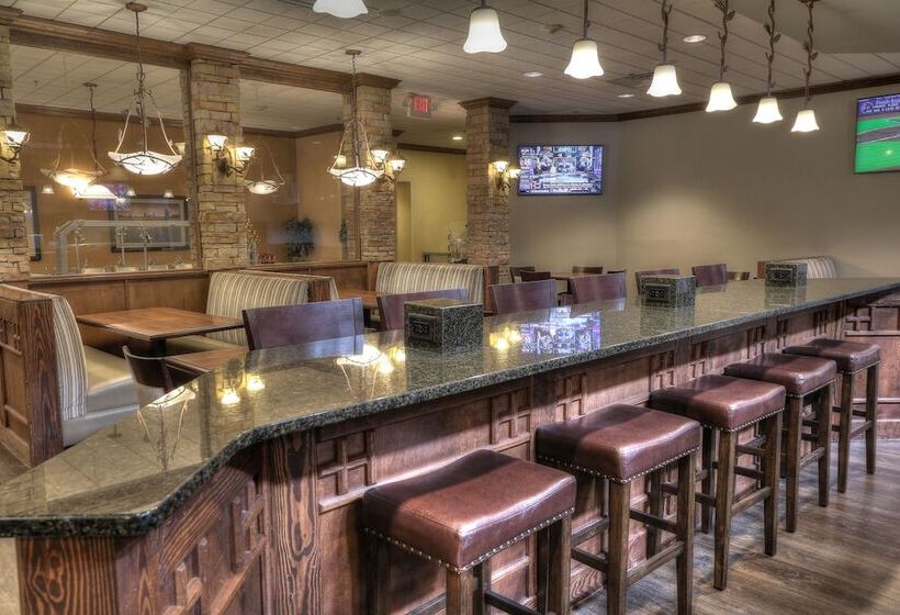 The Ramsey Hotel And Convention Center