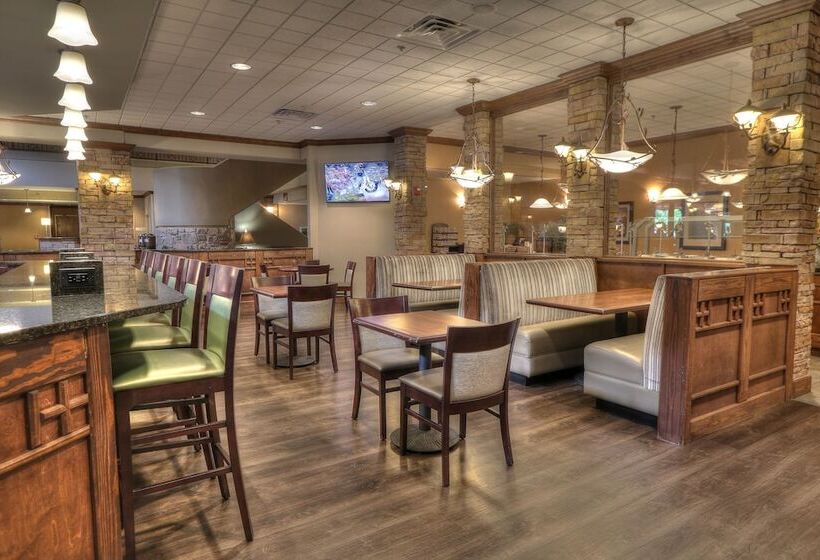 The Ramsey Hotel And Convention Center