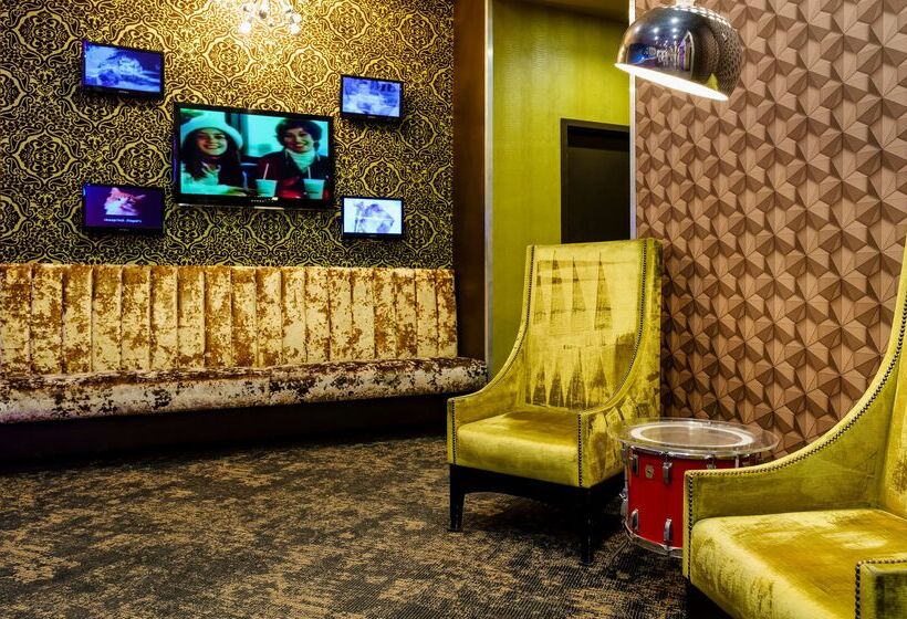 The Verve Hotel Boston Natick, Tapestry Collection By Hilton