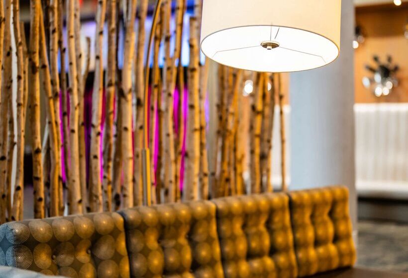 The Verve Hotel Boston Natick, Tapestry Collection By Hilton