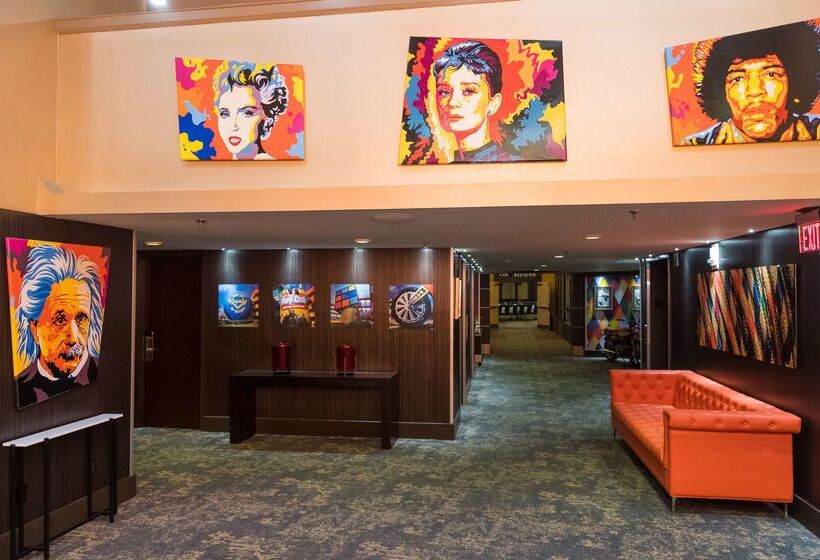 The Verve Hotel Boston Natick, Tapestry Collection By Hilton