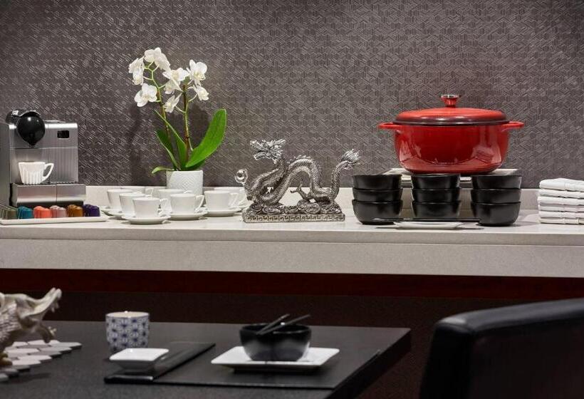 Отель Washington Marriott At Metro Center