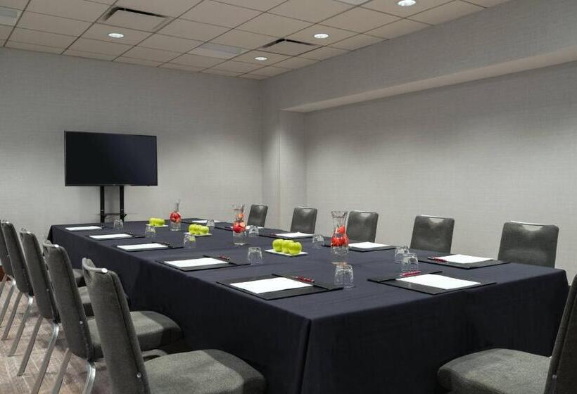 Отель Washington Marriott At Metro Center