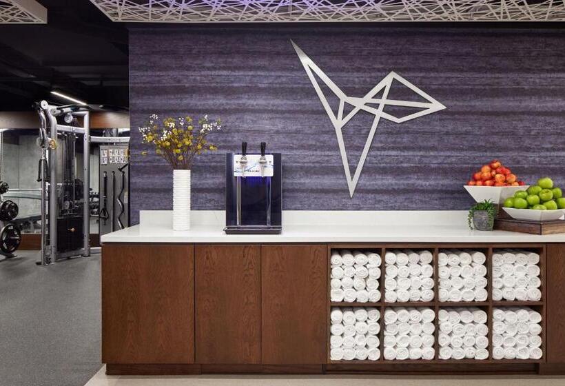 Отель Washington Marriott At Metro Center