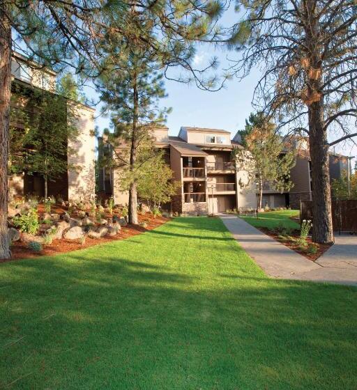 هتل Seventh Mountain Resort