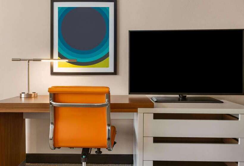 فندق Wyndham Fort Smith City Center