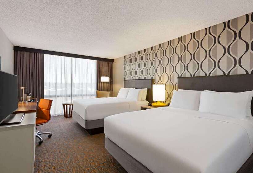 فندق Wyndham Fort Smith City Center