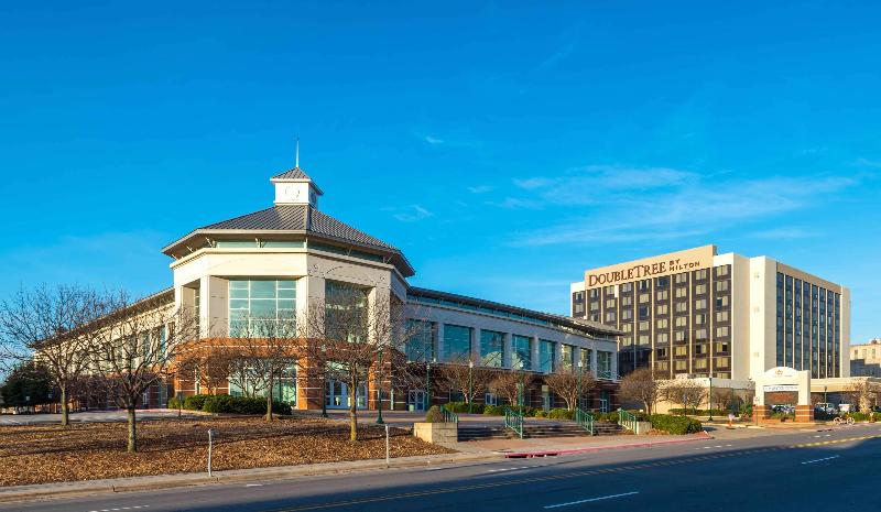 فندق Wyndham Fort Smith City Center