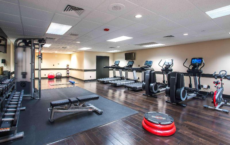 فندق Wyndham Fort Smith City Center