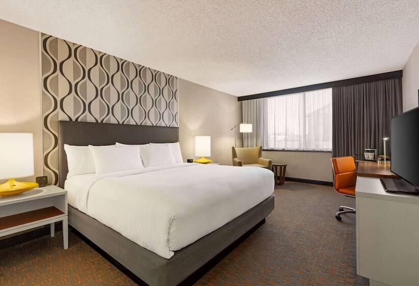 فندق Wyndham Fort Smith City Center