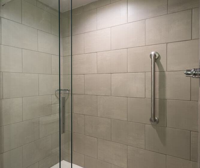 فندق Wyndham Fort Smith City Center