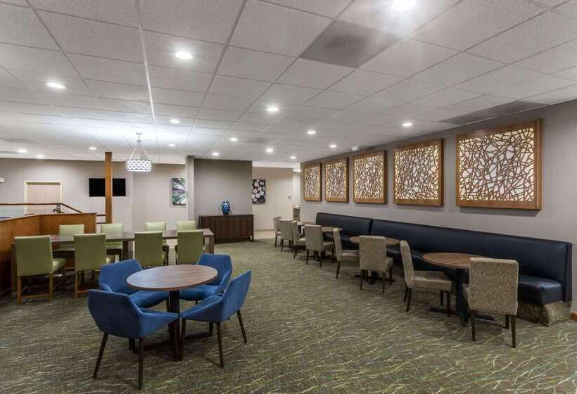 酒店 Wyndham Garden Fresno Yosemite Airport